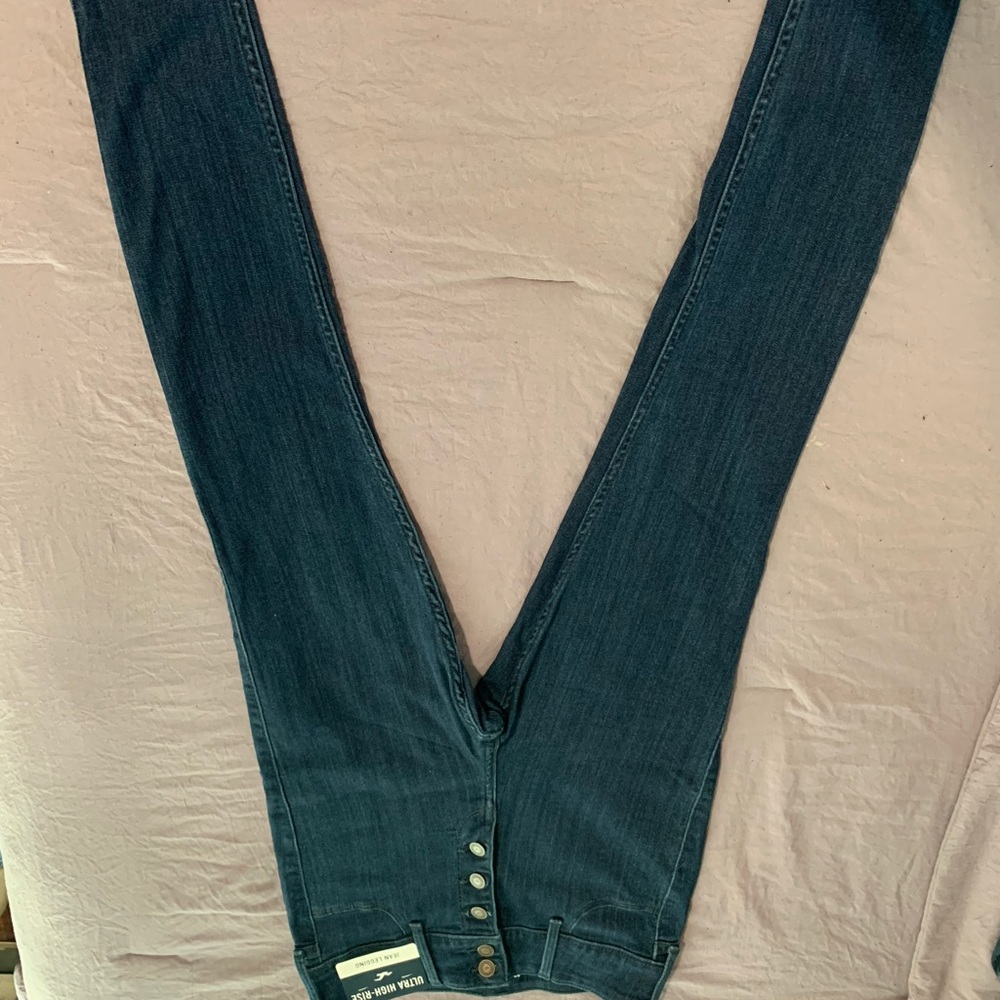 NWT Hollister jeans